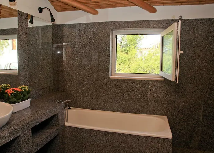 Quinta Teresinha 度假居 *