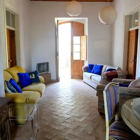 Quinta Teresinha Estombar