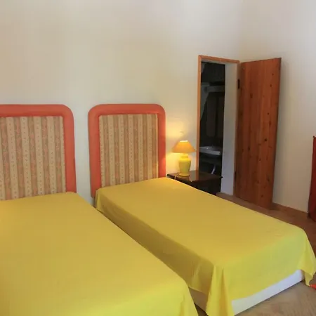 Semesterbostad Quinta Teresinha Estômbar